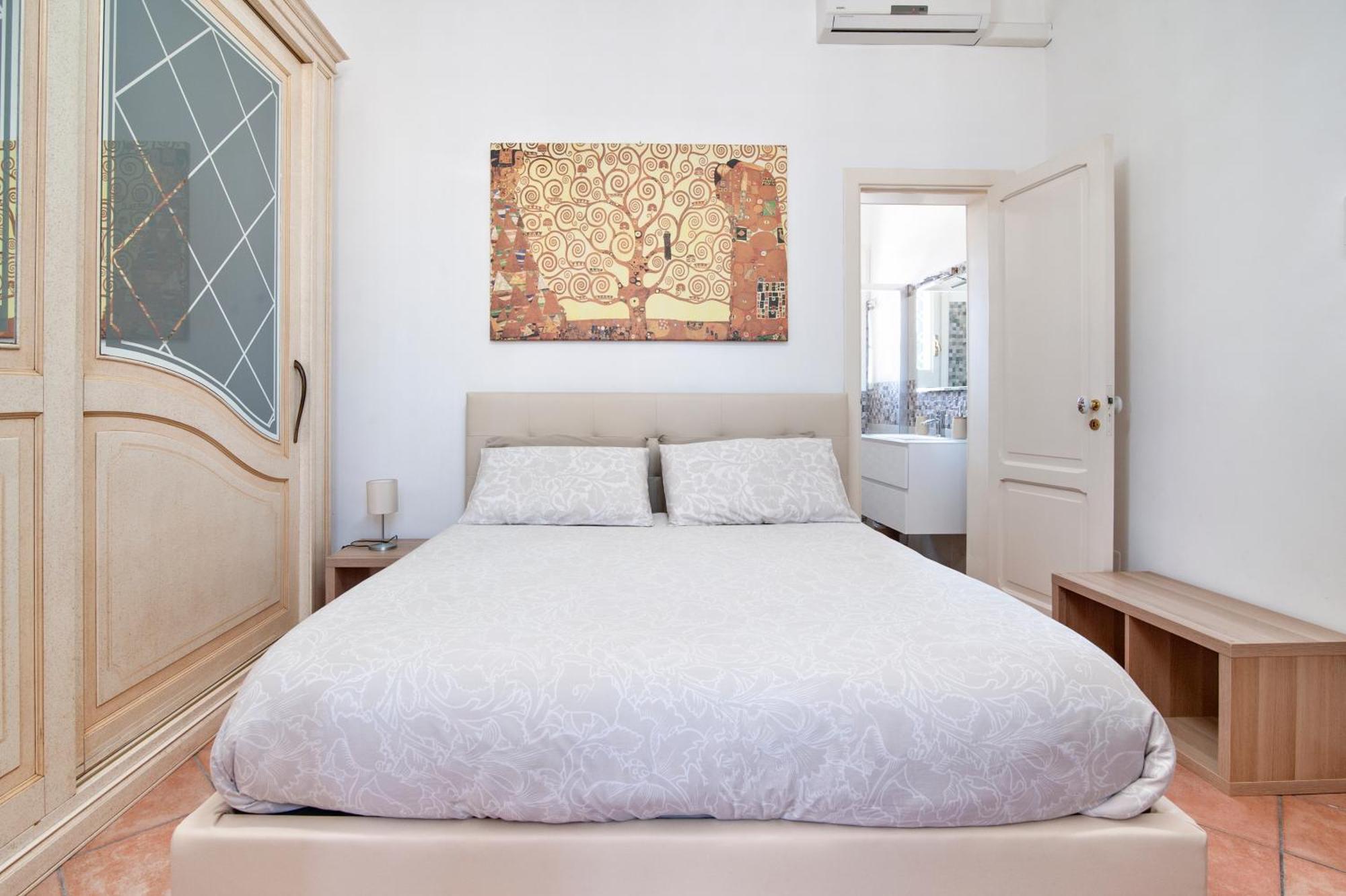 The Golden Hour, Luxury Apartment With A Panoramic View Лечче Экстерьер фото